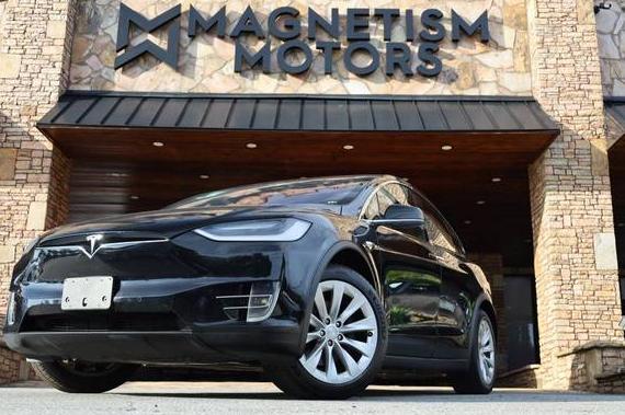 TESLA MODEL X 2018 5YJXCAE2XJF088127 image